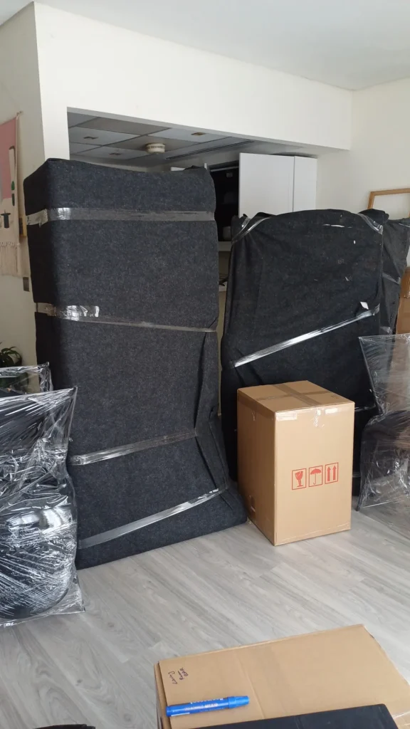 movers in City Walk Dubai